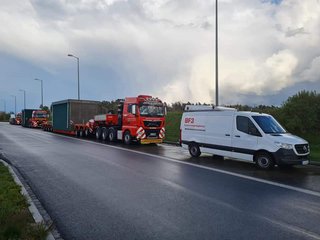 Schwertransport Begleitung BF2, BF3 und BF4 für Großraumtransporte